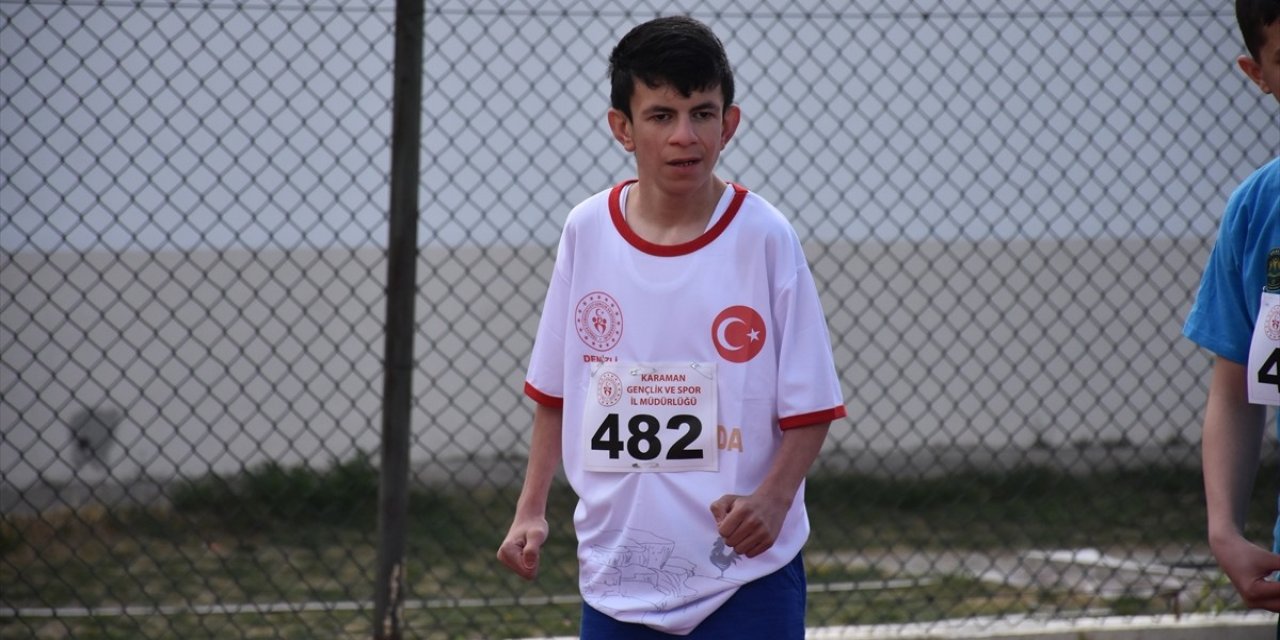 Williams sendromlu Osman Nuri engelleri aşıyor