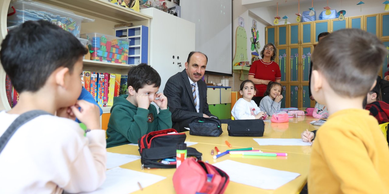 Altay çocuklarla buluştu, su tasarrufunu anlattı