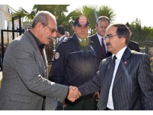 Vali Coş, Karataş Alevi Kültür Ve Dayanışma Derneği’ni Ziyaret Etti