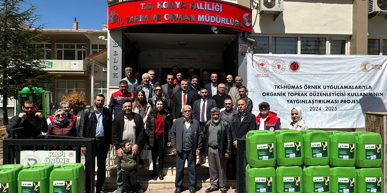 Konya'da ücretsiz 'Hümik Asit' dağıtıldı