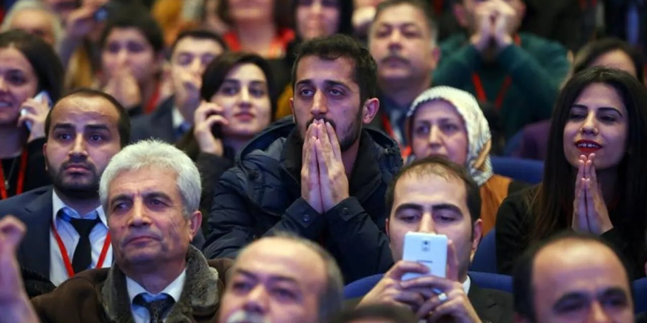 MEB 15 bin sözleşmeli öğretmen ataması için takvimi açıkladı