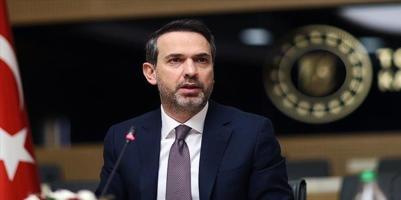 Bakan Bayraktar, EÜAŞ ve TEİAŞ'a toplam 1036 personel alınacağını duyurdu