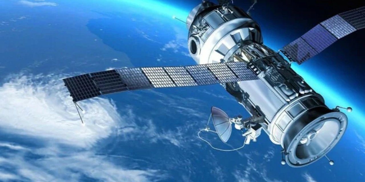 Yerli ve milli uydu Türksat 6A bugün hizmete alınacak