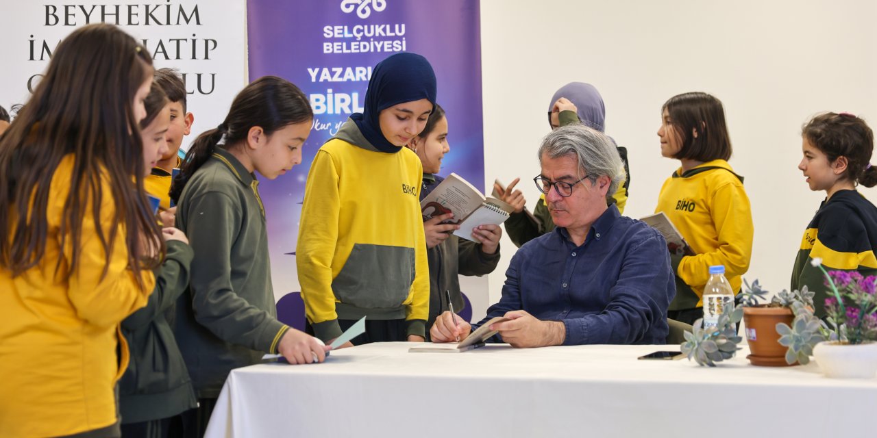 Selçuklu'da yazarlar okurlarla buluşuyor