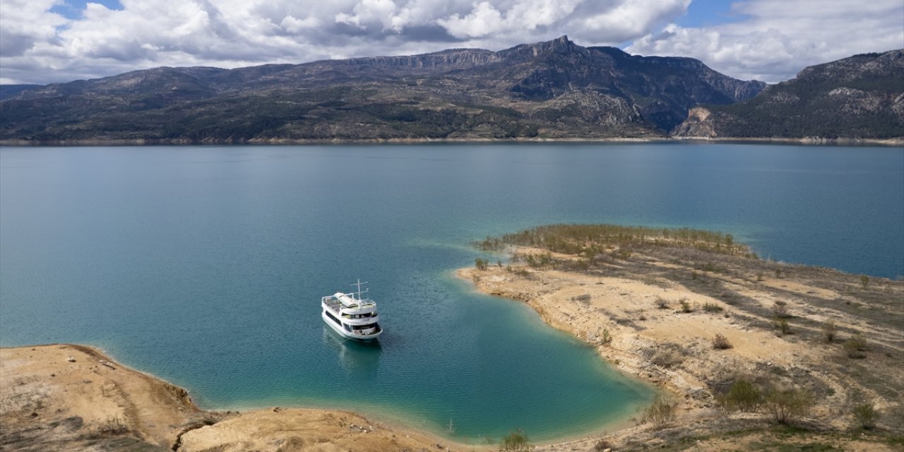 Ermenek barajında görsel şölen