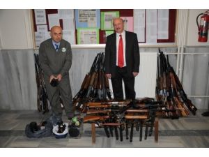 Ava Çıkan Kaçak Avcılar 'Av' Oldu