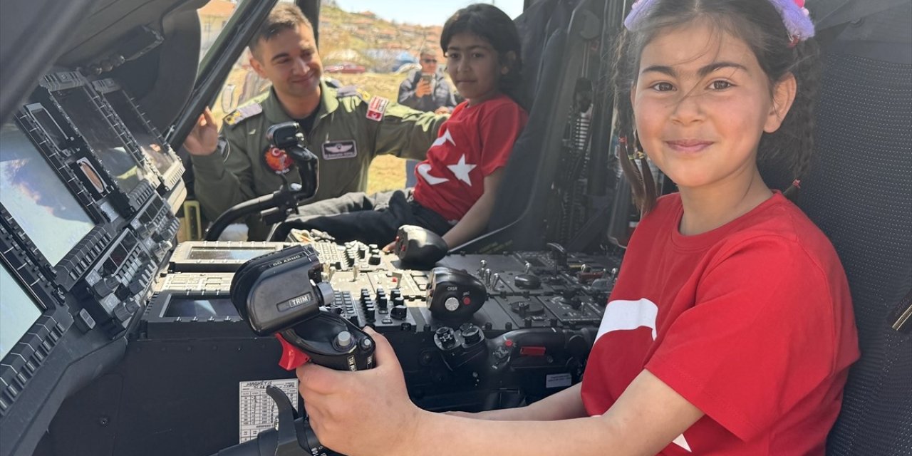 Konyalı öğrencilerin helikopter hayali gerçekleşti