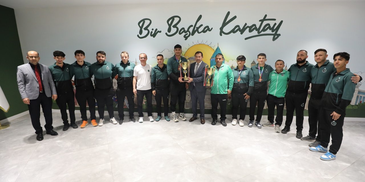 Karatay Belediyespor’un pehlivanları gururlandırdı