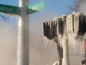 Amerika'da 20 yılın soğuk kışı yaşanıyor