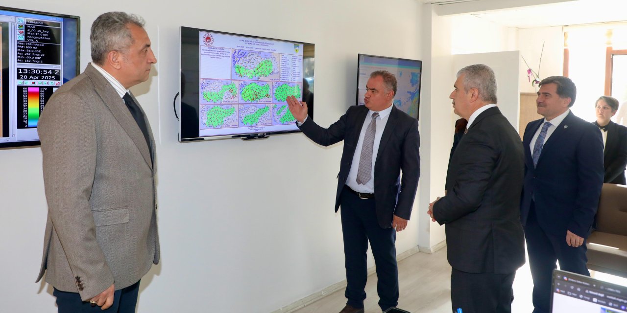 Akın'dan Meteoroloji Müdürlüğü'ne ziyaret