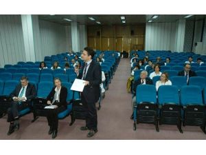 Uü’de 'Olgularla Sağlık Hukukunda Güncel Gelişmeler' Ele Alındı