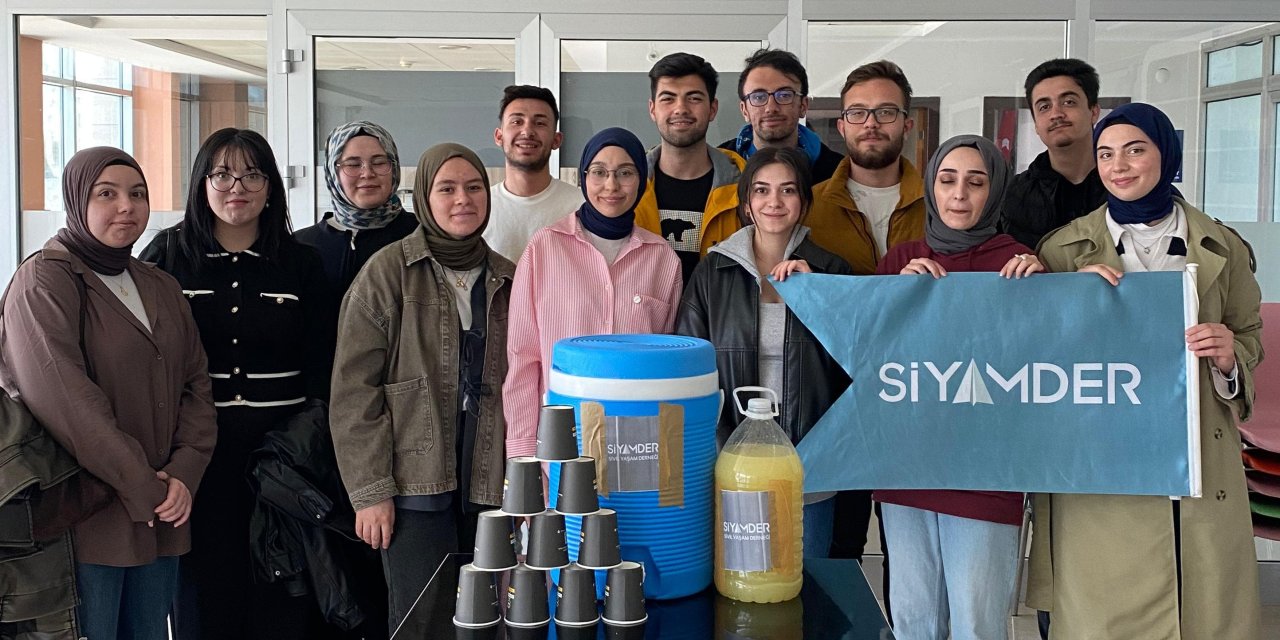 SİYAMDER ile limonatalar emekçilerle buluştu