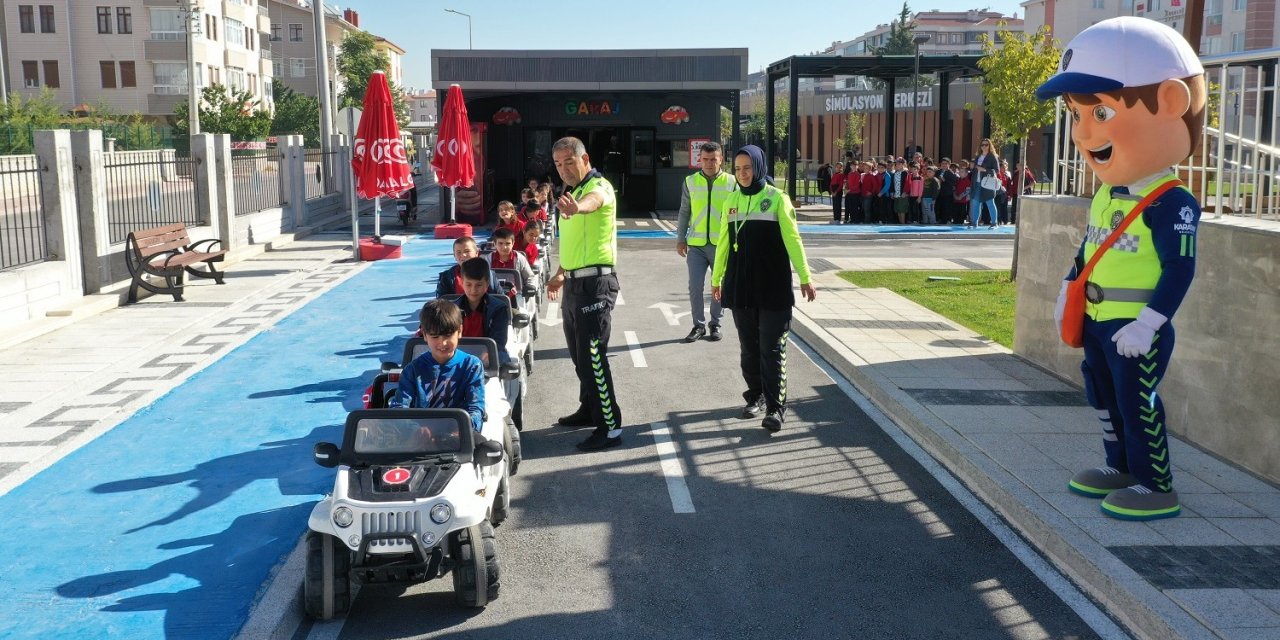 Karatay'da 8 bin çocuğa trafik eğitimi verildi