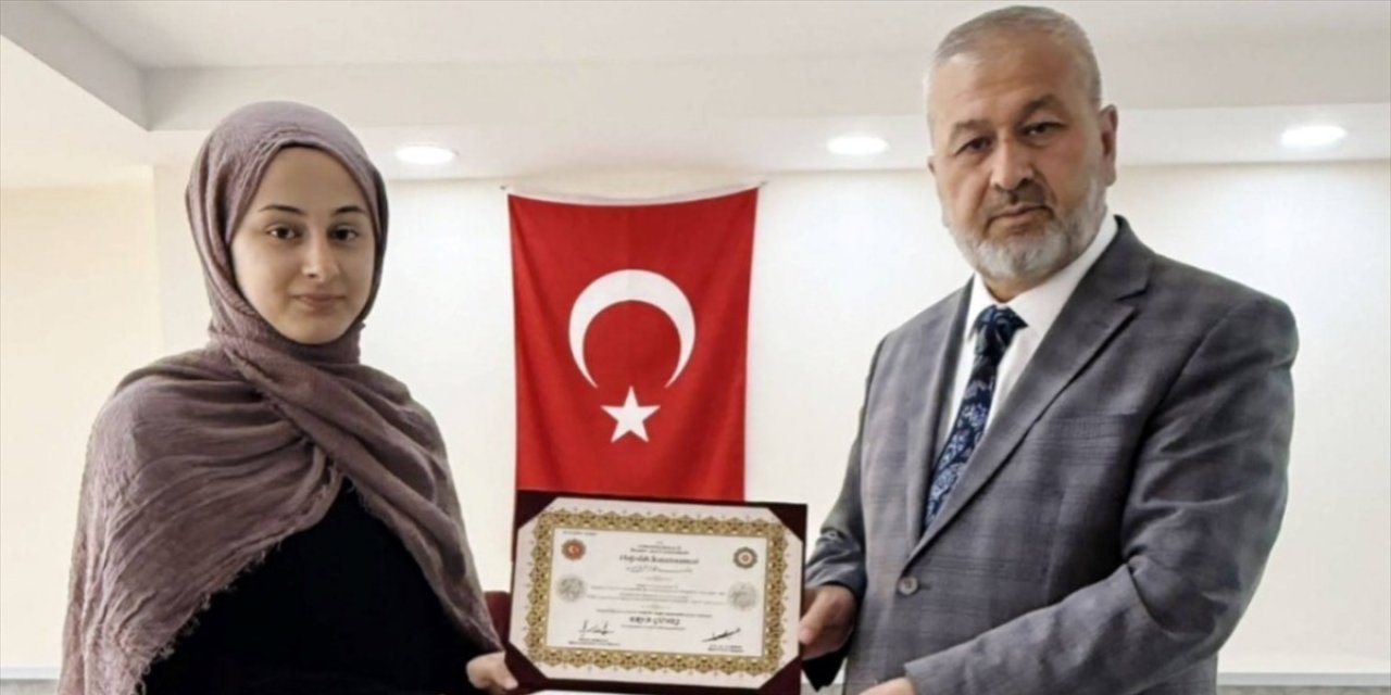 Seydişehir'de hafızlarda mezuniyet sevinci