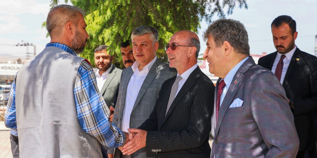 Pekyatırmacı vatandaşlarla bir araya geldi