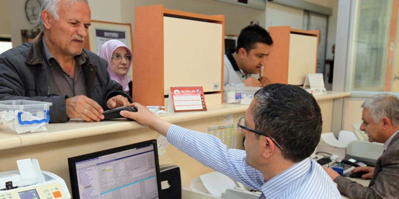 Bazı memurluklar için yaş sınırı geliyor!
