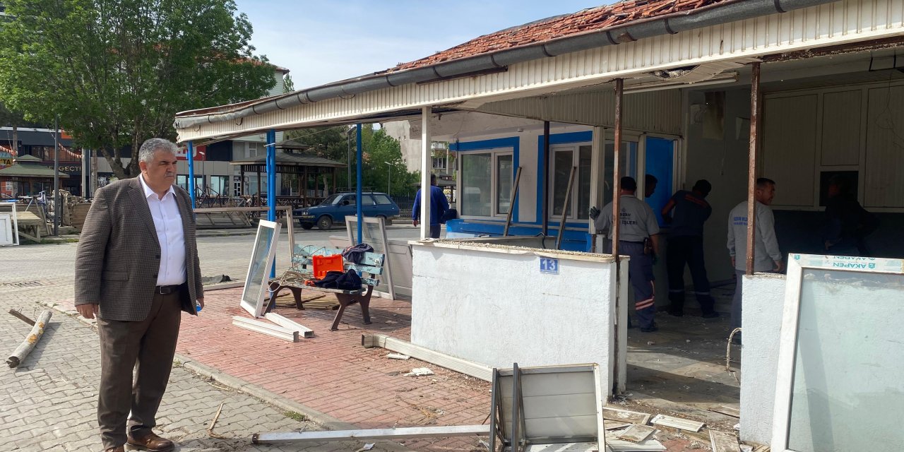 Bozkır'ın pazar alanını hayırsever yeniliyor