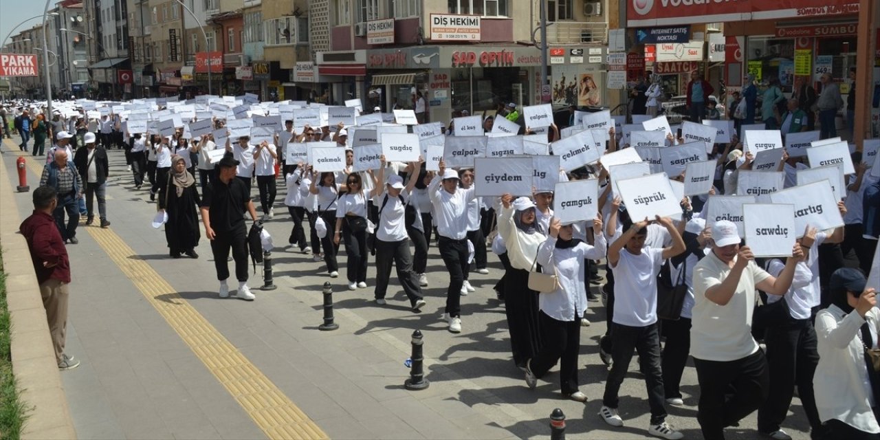 Türk Dil Bayramı etkinlikleri sürüyor