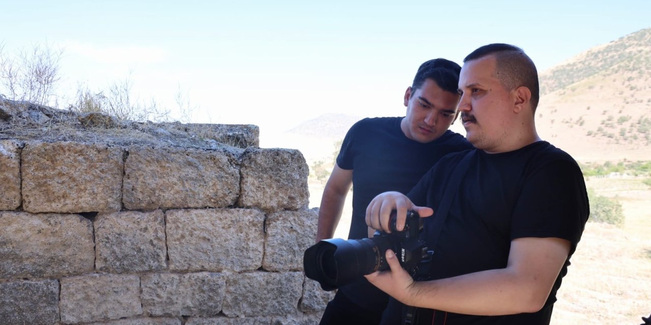 Ünlü fotoğraf sanatçıları Karaman'da