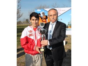 "Sporun Ve Sporcunun Yanında Olacağız"