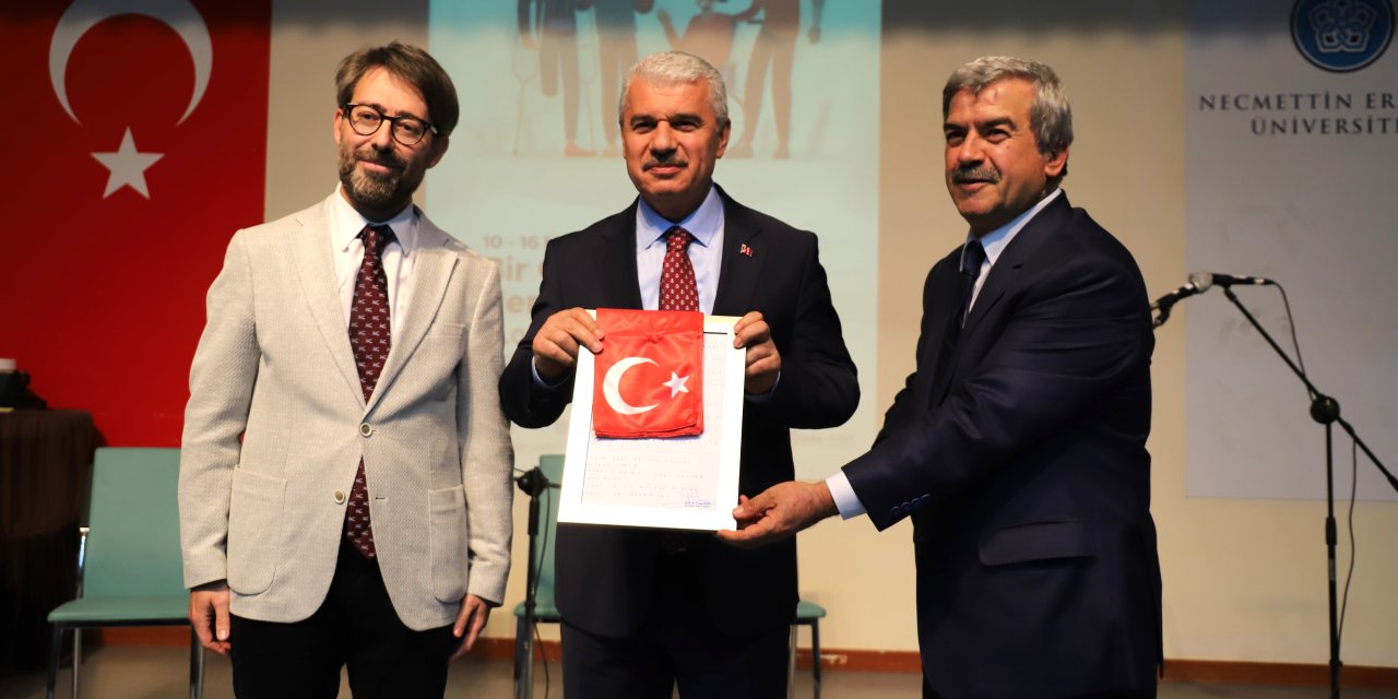 'Engellilere karşı kalıplaşmış önyargıları yıkmalıyız'