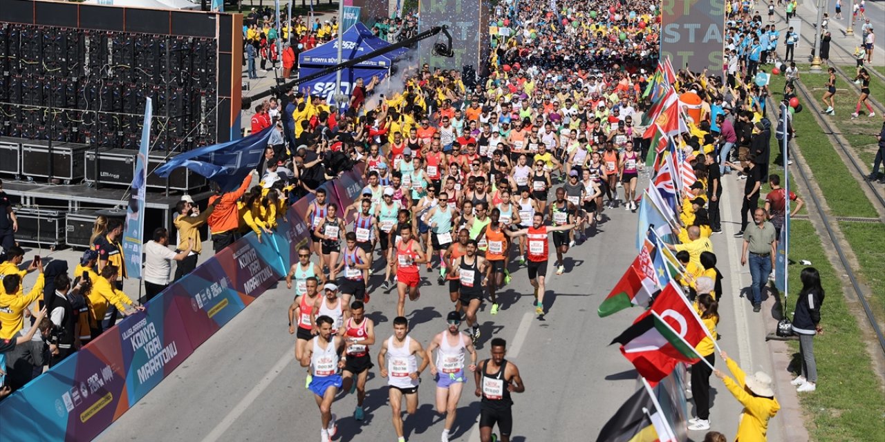 4. Uluslararası Konya  Yarı Maratonu koşuldu