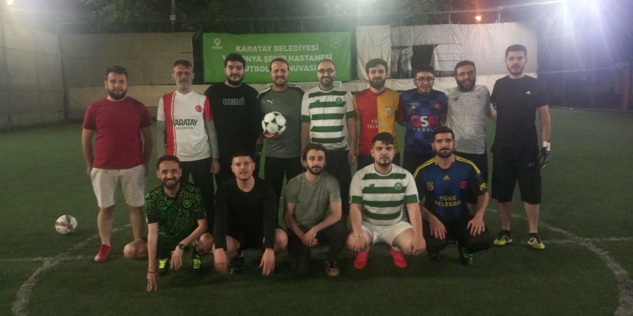 Merhaba Gazetesi ile Anadolu Gençlik Derneği halı sahada buluştu