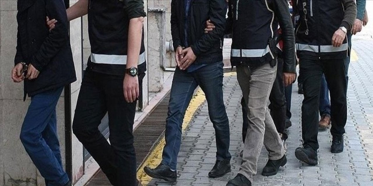 36 ilde FETÖ'ye operasyon