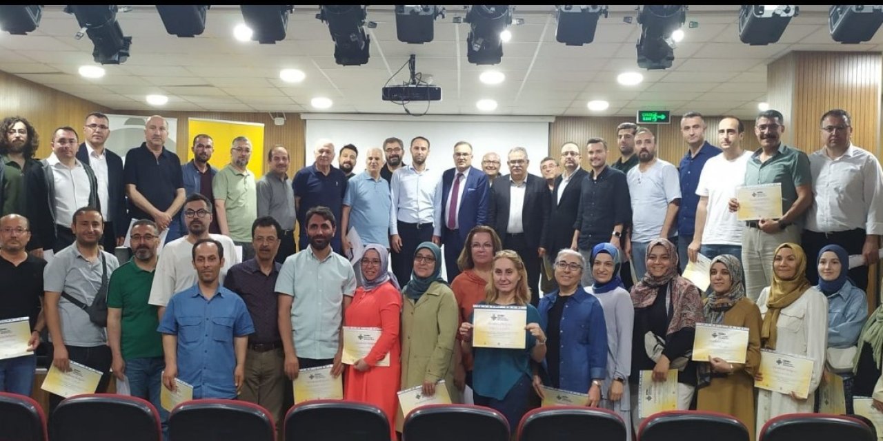 'Edebiyat Akademisi'nden sertifika