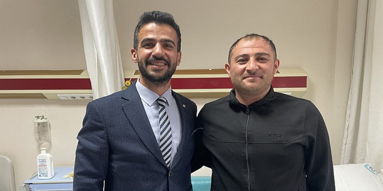 Hastanın iki böbreğinden 300'ün üzerinde taş çıktı