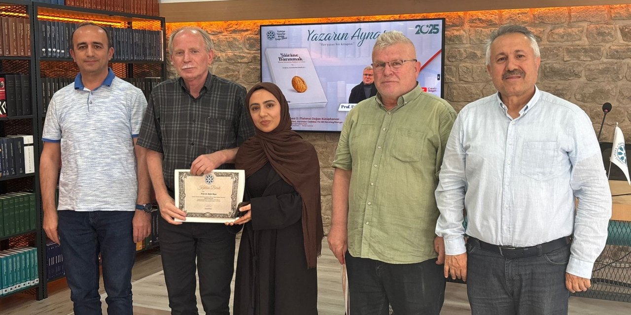 TYB'de 'şiir, felsefe ve modern dünya' konuşuldu