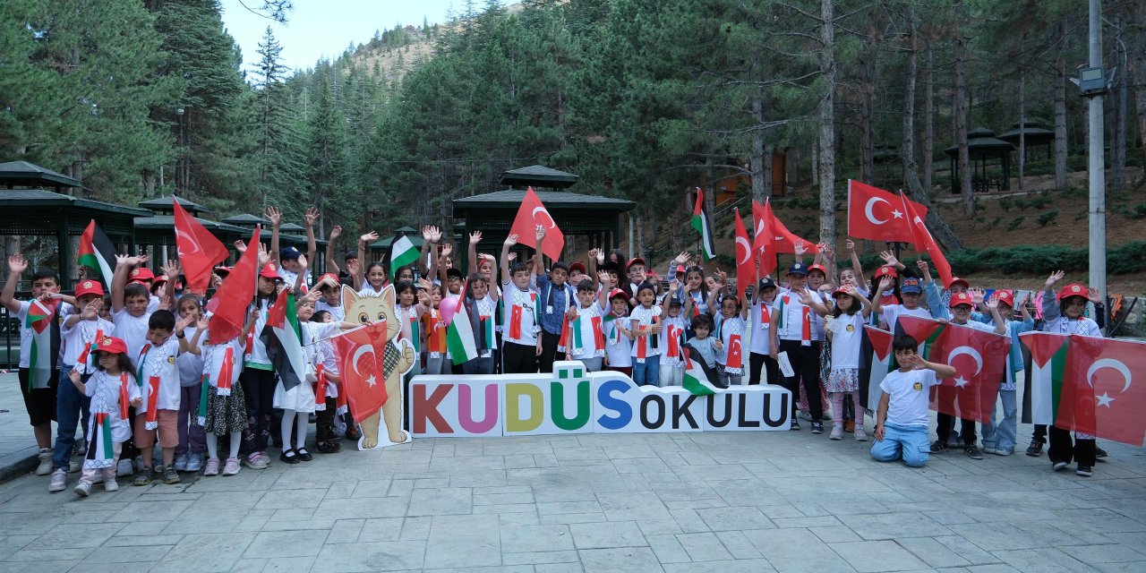 Konya Büyükşehir'den 'Kudüs Okulu Çocuk Şenliği'
