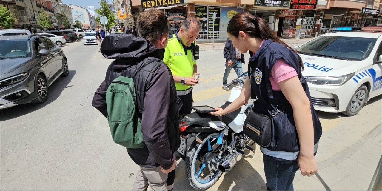 Konya'daki denetimlerde motosikletlere trafikten men
