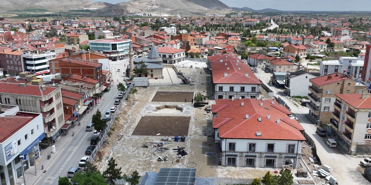 Ilgın Osmanlı Meydanı yapımında sona gelindi