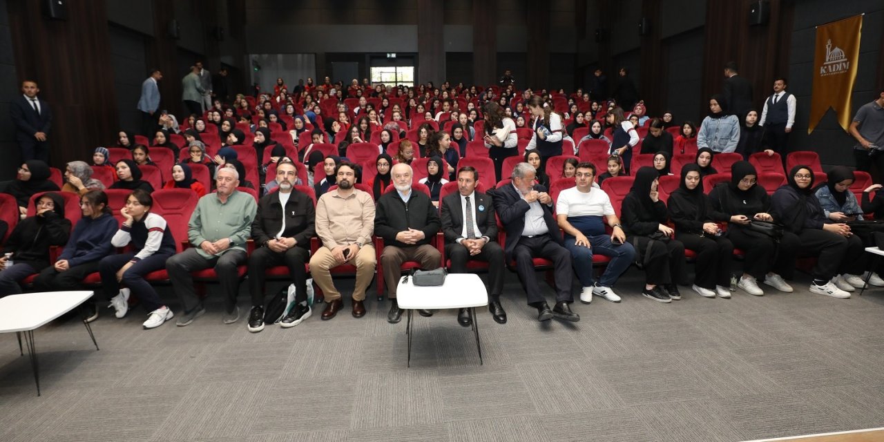 'Kudüs' filmi Karatay'da öğrencilerle buluştu