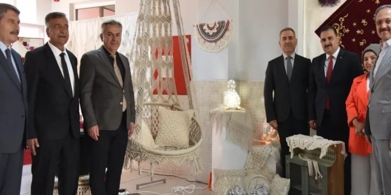 Meram Halk Eğitim Merkezi'nden yıl sonu sergisi