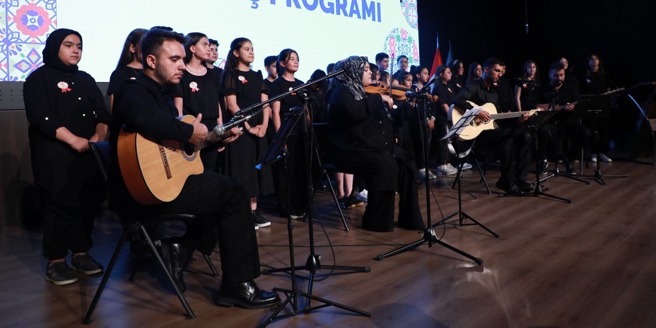 Karatay'da 776 genç yetenek sanatla buluştu