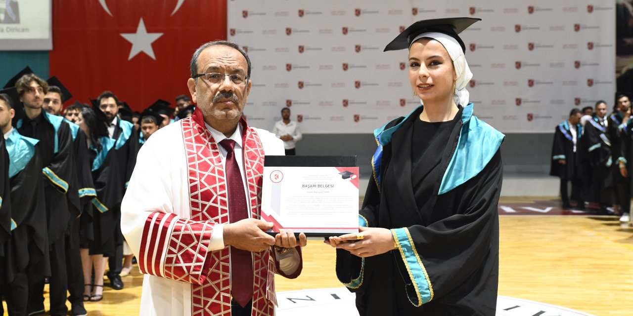 KTÜN'den ilk mezuniyet coşkusu
