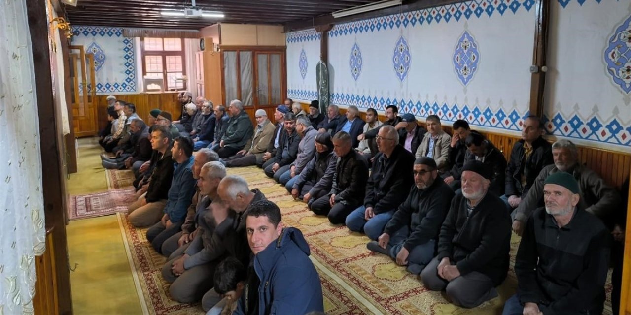 Beyşehir'de kuraklığa karşı yağmur duası yapıldı