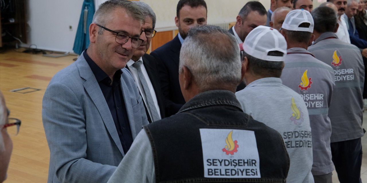 Seydişehir'de bayramlaşma programı yapıldı