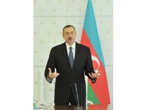 Aliyev: Yolsuzluk Ve Rüşvete Karşı Verilen Savaşın Artacak