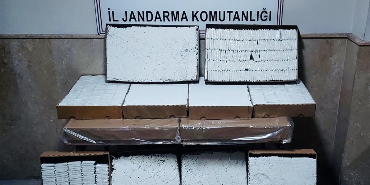 Yolcu otobüsünde 87 bin makaron ele geçirildi