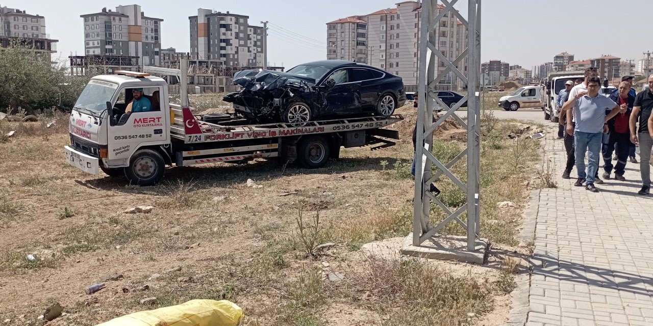 Otomobil ile traktörün çarpıştığı kazada 1 kişi öldü