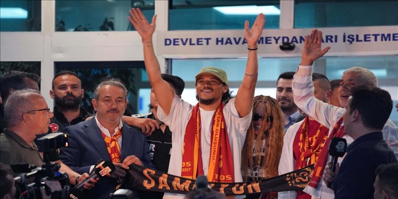 Galatasaray, Leroy Sane'yi kadrosuna kattı