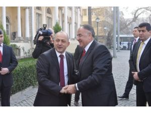 Bilkay, İzmir Emniyet Müdürlüğü Görevini Uslu'ya Devretti