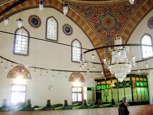 Mevlana'nın annesi ve ağabeyinin türbesine ilgi