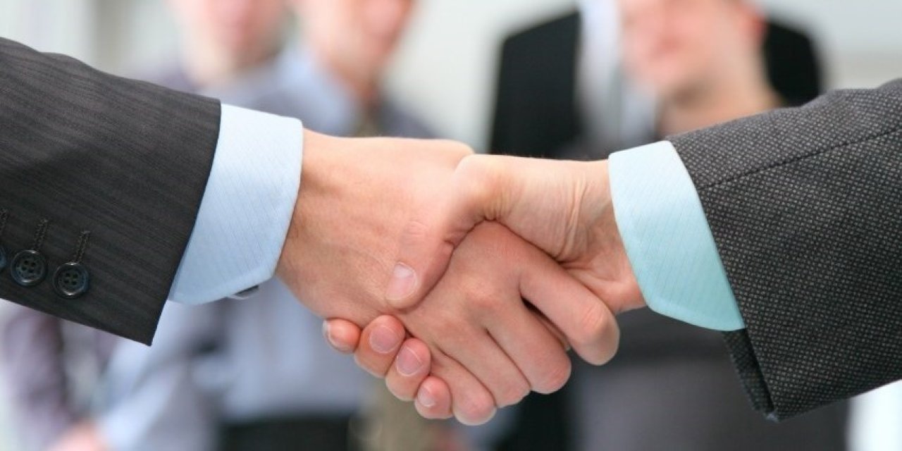 Ticari satışlar nisanda azaldı