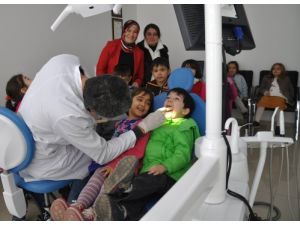 Anaokulu Öğrencilerine Ağız Ve Diş Sağlığı Taraması