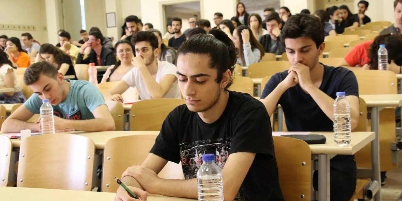 YKS heyecanı arttı! En yaşlı aday 81 yaşında