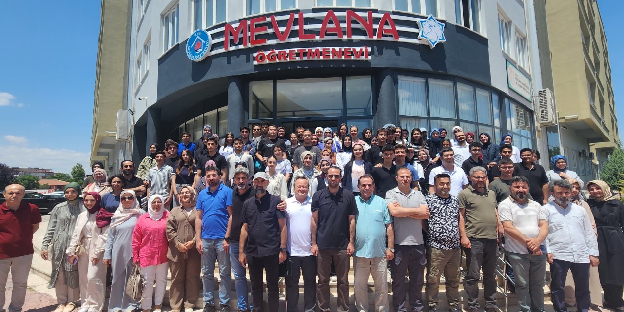 Anadolu Mektebi'nde sezon tamamlandı